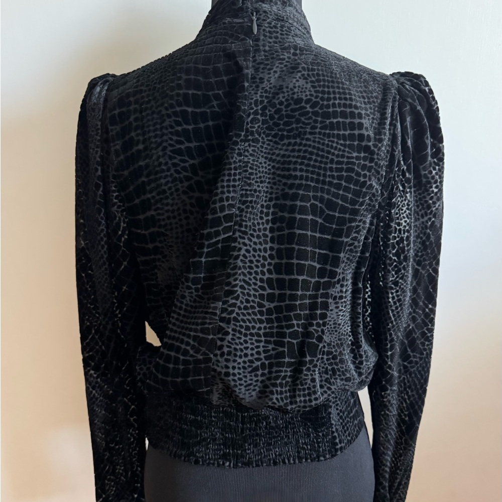 Frame Cutout Croc Print Devore Velvet Top size S ($325) - Picture 5 of 7